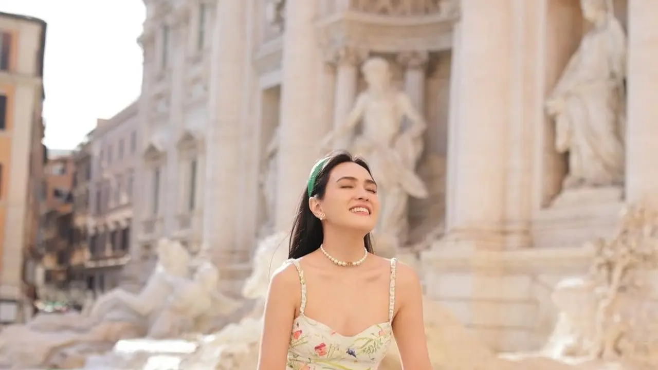 Potret Keseruan Shandy Aulia Liburan di Italia di Tengah Proses Cerai