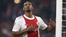 Sebastien Haller berhasil menemukan permainan terbaiknya usai direkrut Ajax Amsterdam dari West Ham United pada awal tahun 2021. Mengalami masa-masa sulit bersama The Hammers, Haller berhasil bangkit dengan mengoleksi 33 gol dan 13 assist dalam 46 laga di semua kompetisi. (AFP/Kenzo Tribouillard)