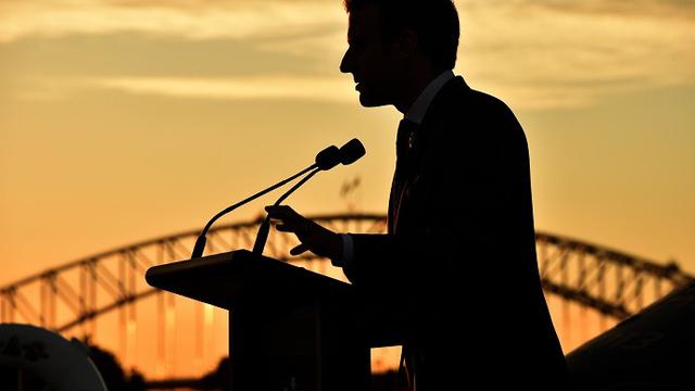Presiden Prancis Emmanuel Macron saat berpidato di Gedung Opera Sydney pada Selasa, 2 Mei 2018