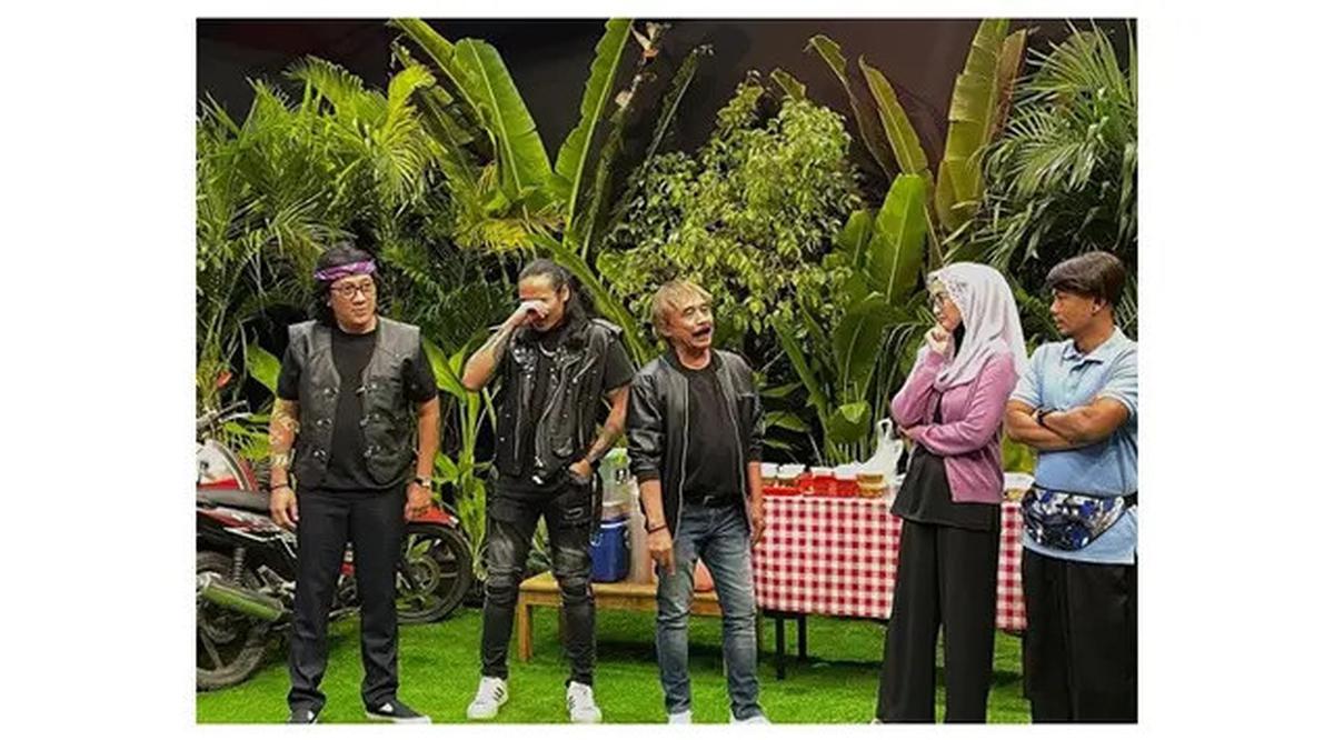 Alami GERD Usai Syuting Sahur, Ini 6 Potret Wendi Cagur Sebelum Dilarikan ke RS