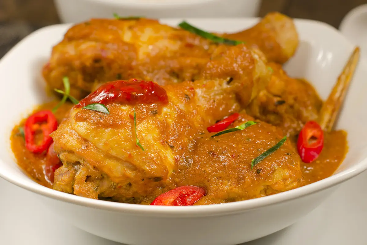 ayam tuturuga