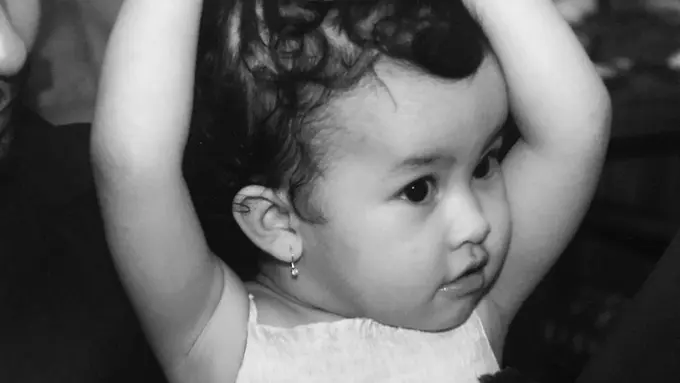 Balita perempuan ini sudah menjadi gadis remaja, ternyata anak artis