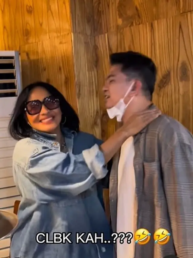 Atiek CB dan Ronny Sianturi (Instagram/mayangsari_official)