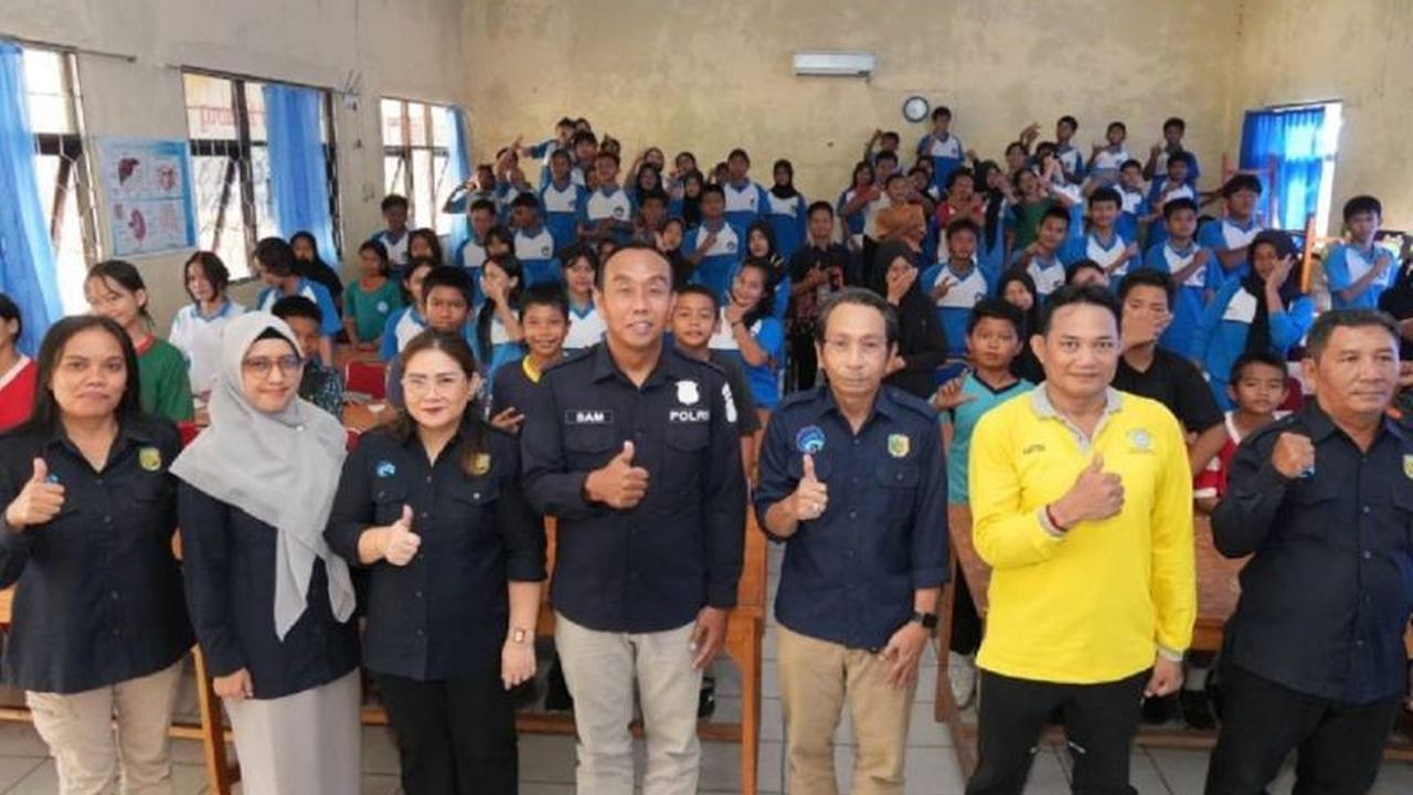 Fakta Judi Online: Diskominfo Palangka Raya Edukasi Ratusan Siswa SMPN 14 Bahaya Judi Daring
