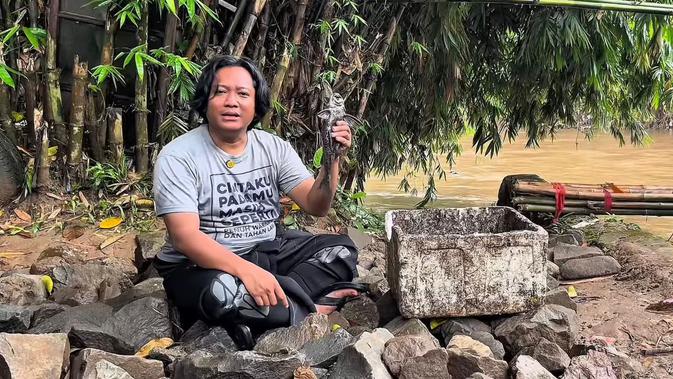 Siapa Arief Kamarudin? Sosok di Balik Gerakan Angkat Sapu-Sapu dari Ciliwung