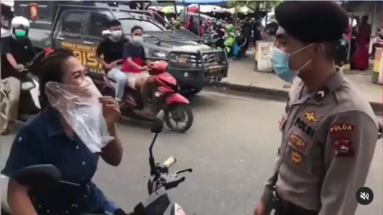 Panik Kena Razia, Aksi Wanita Ini Viral Usai Terciduk Pakai Masker dari Kantong Plastik
