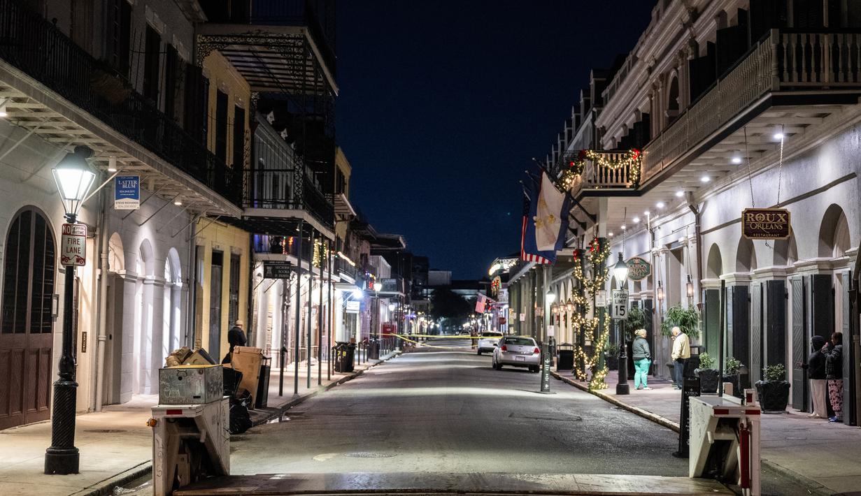 Sementara itu, pelaku tabrakan kerumunan pada perayaan Tahun Baru di New Orleans, Amerika Serikat (AS) merupakan seorang veteran Angkatan Darat AS. (ANDREW CABALLERO-REYNOLDS/AFP)