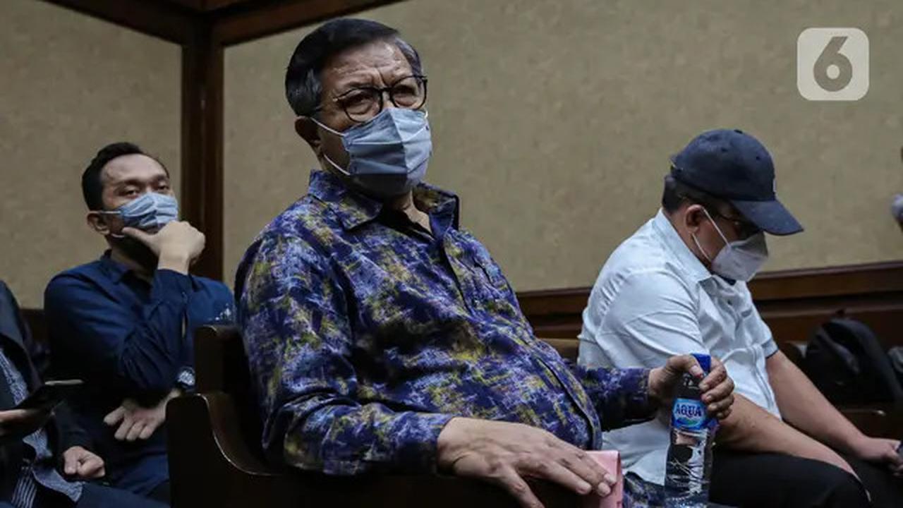 Tiga Hakim Tersangka Suap Vonis Bebas Ronald Tannur Jalani Sidang Pembacaan Dakwaan
