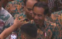 Didampingi Prabowo hingga Mahfud, Jokowi Hadiri Perayaan Natal Nasional di Surabaya