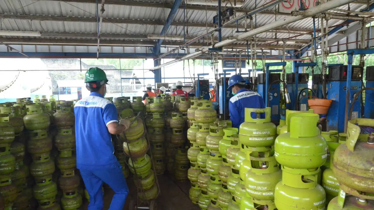 Petani Indramayu Gunakan Gas Melon Untuk Mengairi Sawah