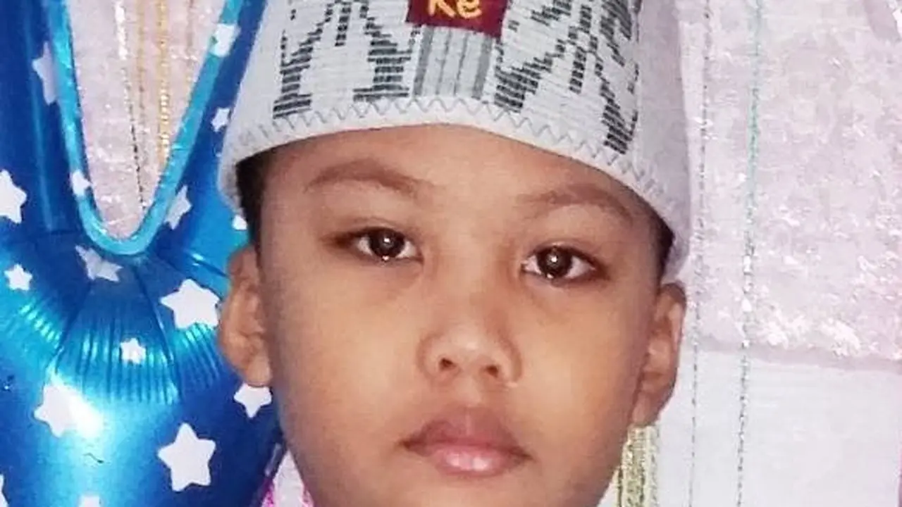 Penyandang sindrome asperger asal Sidoarjo, Zavier Rifanda Putra