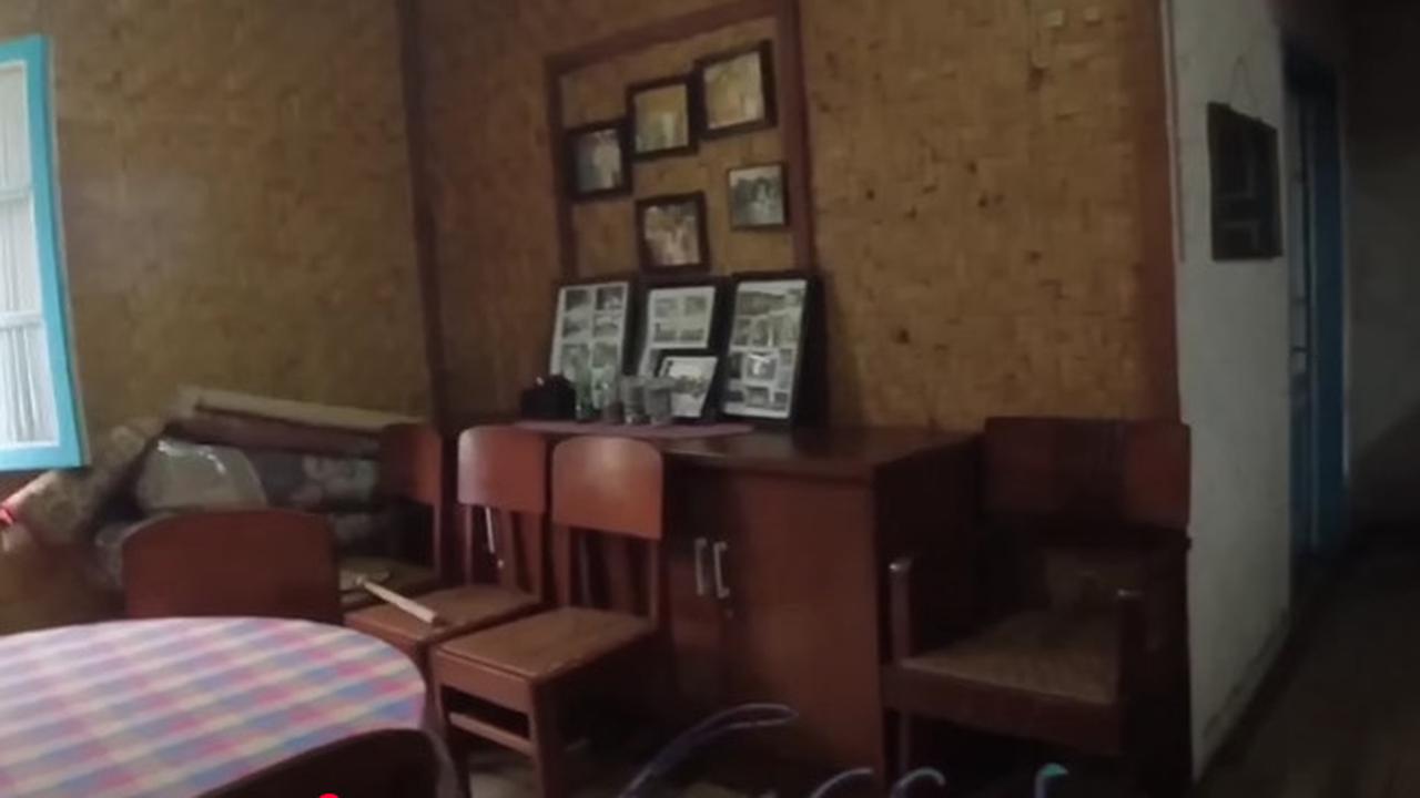 Unik, Potret Rumah Panggung Bekas Syuting Si Kabayan Begitu Bersih dan Nyaman Sampai Banyak yang Menawar Miliaran