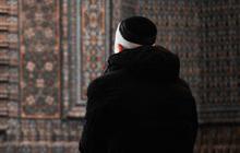 Bacaan Doa Setelah Sholat Fardhu Singkat, Lengkap Beserta Artinya