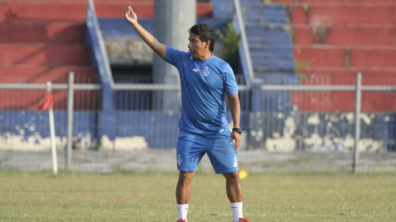 Alfiat, Persik Kediri