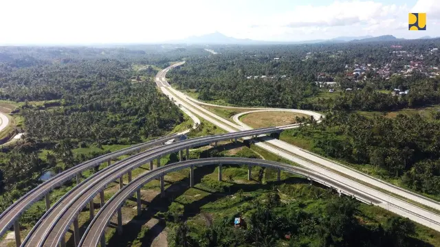 Infrastruktur jalan tol. (Dok. Kementerian PUPR)