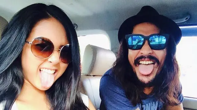 [Bintang] Ello dan Aurelie Moeremans