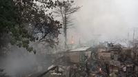 Kebakaran melanda permukiman di Jalan Kemayoran Gempol, Kemayoran, Jakarta Pusat, pada Selasa (21/1/2025). (Foto: dokumentasi Gulkarmat Jakarta Pusat)