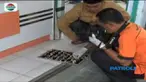 Kawanan perampok tersebut beraksi di tengah keramaian pasar.