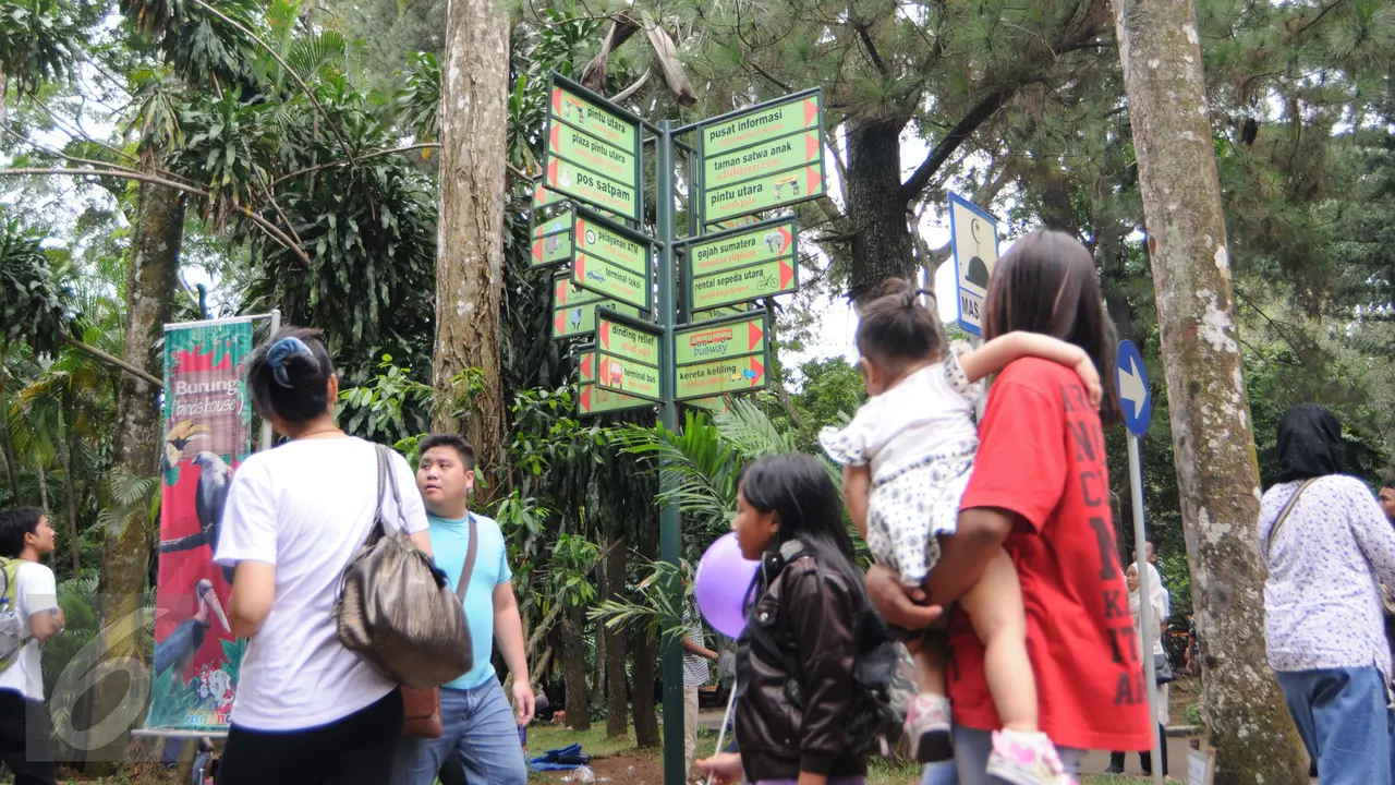 20161225- Ragunan Banjir Pengunjung Saat Libur Natal 2016-Jakarta- Helmi Afandi