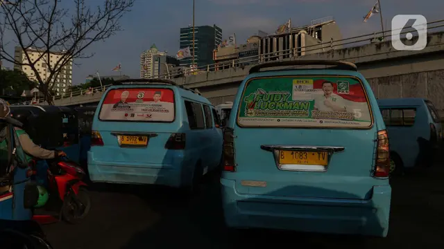 Angkutan Umum Jadi Sasaran Pemasangan Alat Peraga Kampanye (APK)