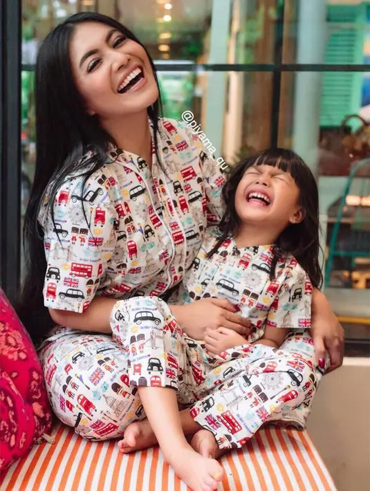 Denada (instagram/denadaindonesia)