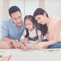 Pentingnya menemani anak belajar./Copyright shutterstock.com/g/Nuamfolio