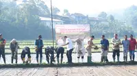 Petani Sukabumi 'Curi Start' Tanam Padi, Ini Alasannya