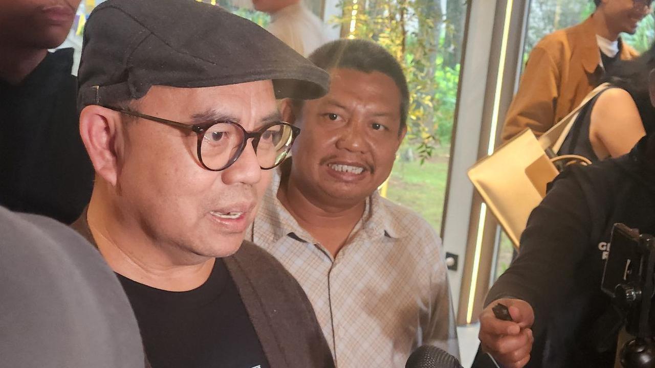 Sudirman menyebut, apabila anak-anak muda terus bergerak, harapan demokrasi Indonesia yang mulai hilang keteladanan bisa dirajut kembali sebagaimana mestinya.