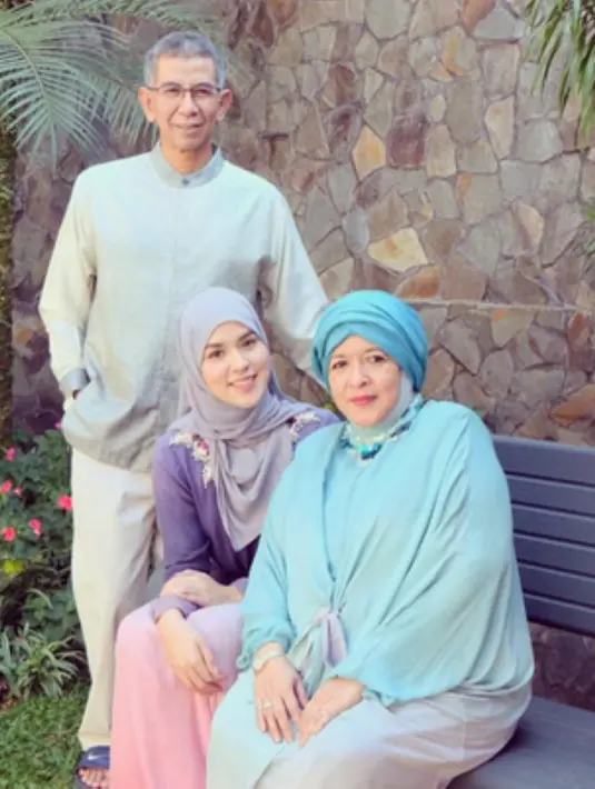 (Via Instagram/@Raisa6690)