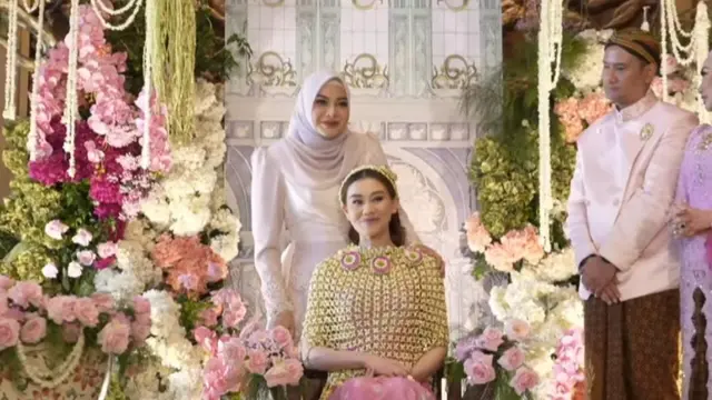 6 Potret Siraman Aaliyah Massaid Dibalut Roncean Melati-Kain Jumputan, Mudjie Massaid Turut Gendong Gantikan Mendiang Adjie Massaid