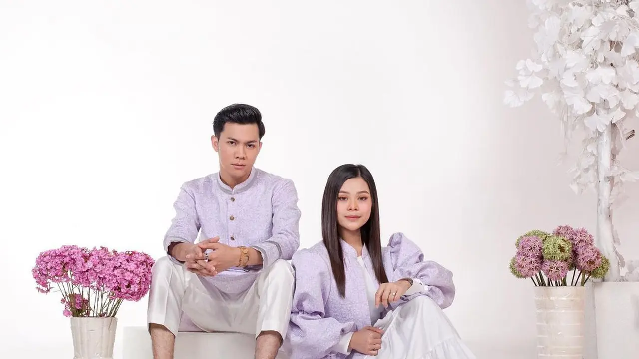 7 Potret Meli Lida dengan Anggy Aditama yang Kerap Bikin Baper Netizen