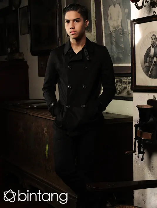 Kini El sedang dalam proyek terbarunya dalam duo Ahmad Bersaudara. Meski tanpa kakak Al karena kesibukannya, El tetap maju bersama sang adik, Dul. (Galih W. Satria/Bintang.com)