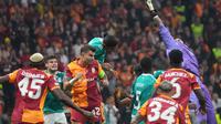 Duel Galatasaray vs Liverpool di Ali Sami Yen Stadium di matchday 2 league phase Liga Champions 2025/2026, Rabu (01/10/2025) dini hari WIB. (AP Photo/Francisco Seco)