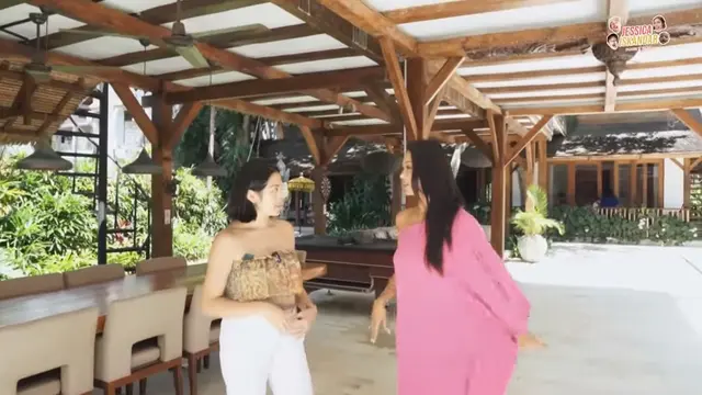 11 Potret Rumah Indah Kalalo di Bali, Asri Punya Banyak Konsep