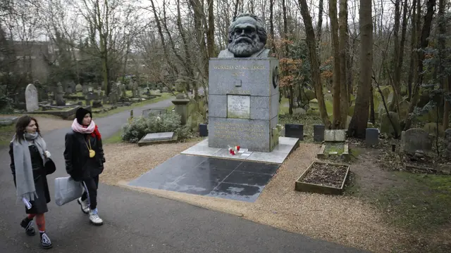 Makam Karl Marx di London