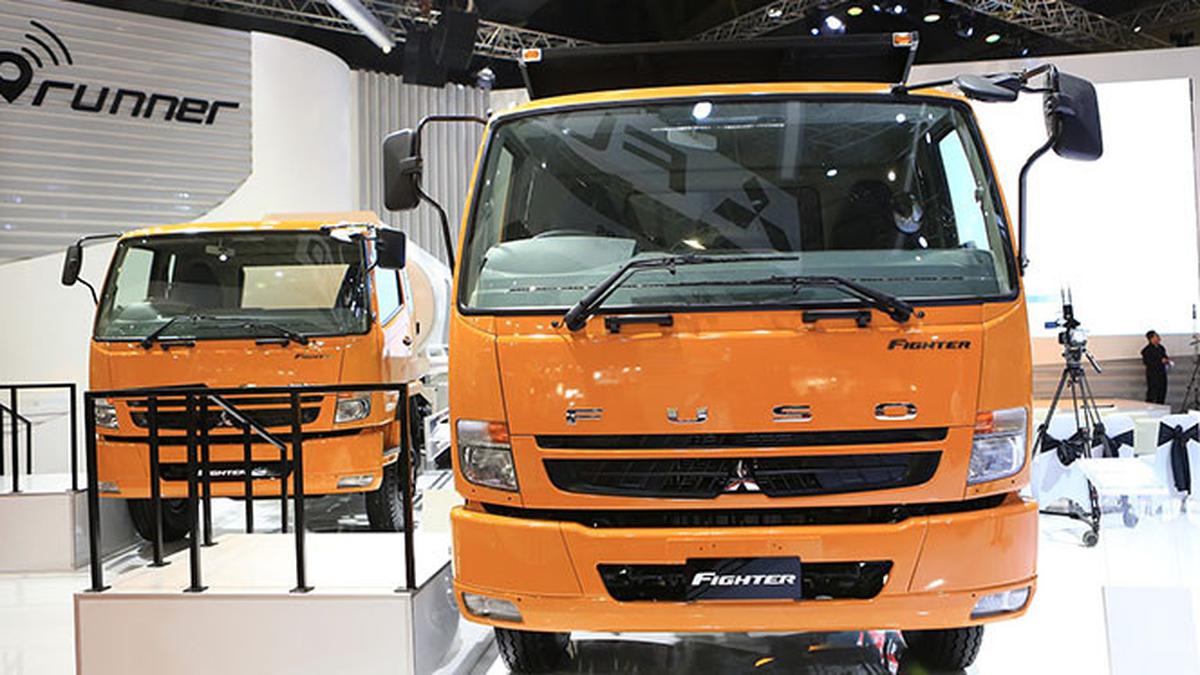 Mitsubishi Fuso Siap Hadirkan Truk Berstandar Euro4 Otomotif Liputan6com