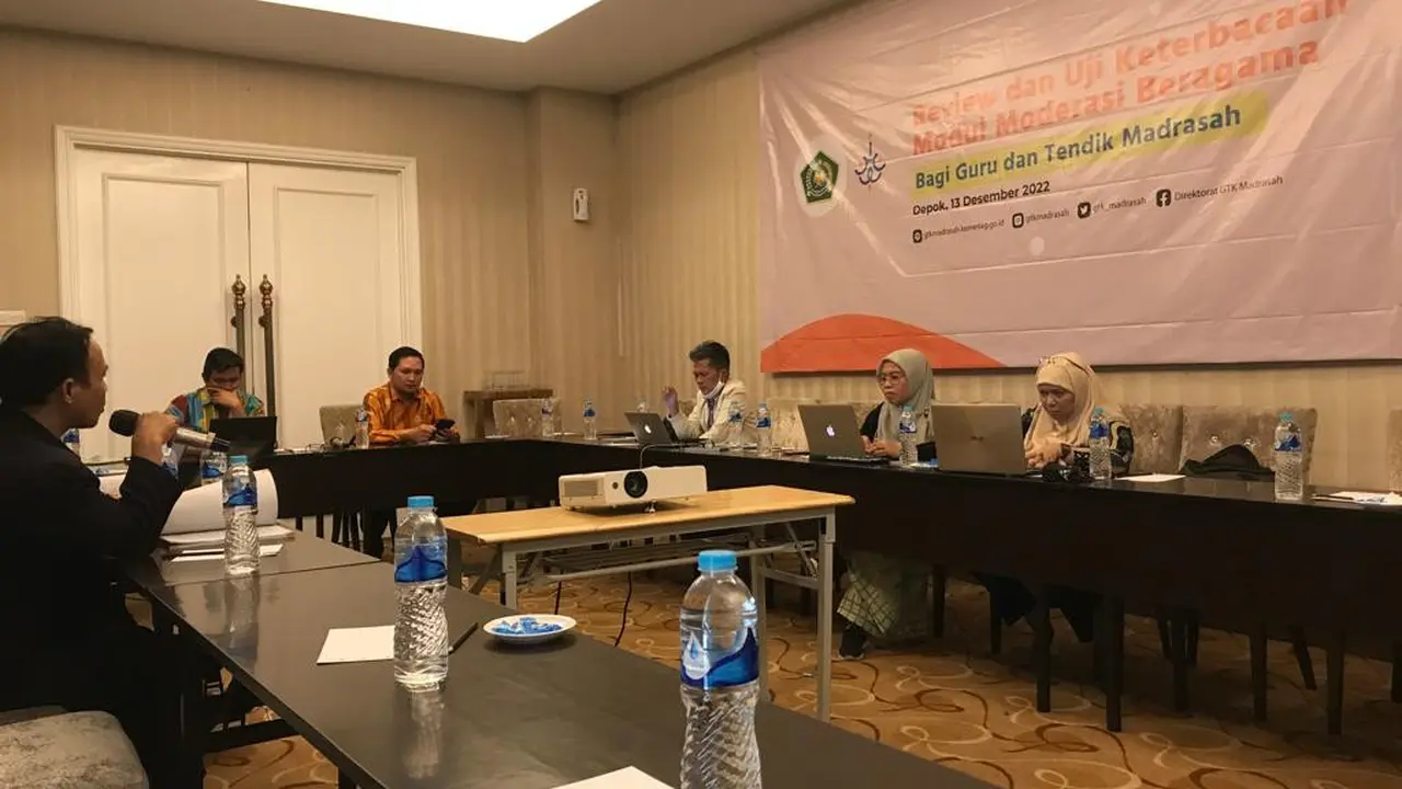 Kementerian Agama (Kemenag) melalui Direktorat Guru dan Tenaga Kependidikan (GTK) Madrasah, Direktorat Jenderal Pendidikan Islam menggelar Finalisasi Modul Implementasi Integrasi Moderasi Beragama.