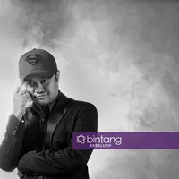 Rizal Mantovani tampilkan horor yang beda di film Gerbang Neraka. (Fotografer: Bambang E. Ros, Stylist : Indah Wulansari, Digital Imaging: Muhammad Iqbal Nurfajri/Bintang.com)