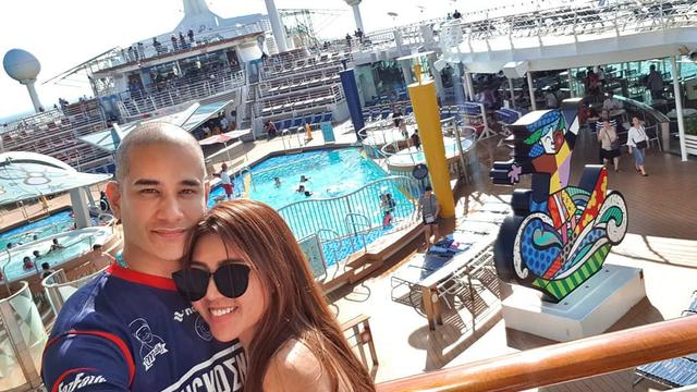 Potret mesra Okan Cornelius dan Mey Lee