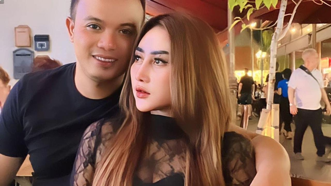 "Keduanya sudah kita panggil. Kita beri teguran keras kepada suaminya." Kata Kapolres saat dikonfirmasi pada Rabu (06/09).