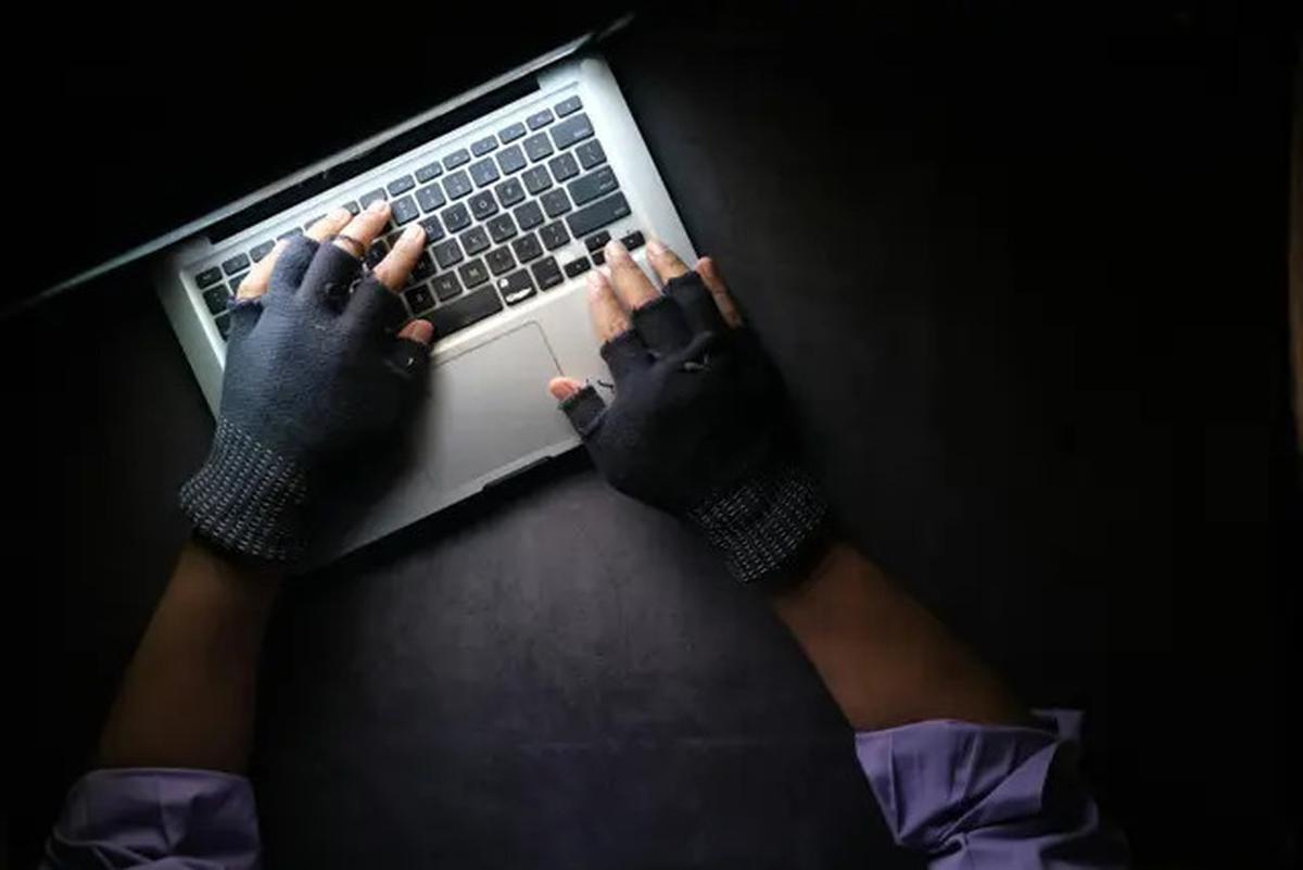 Influencer Malaysia Bunuh Diri karena Tak Tahan Di-bully di Media Sosial, Pelakunya Cuma Didenda Rp300 Ribuan
