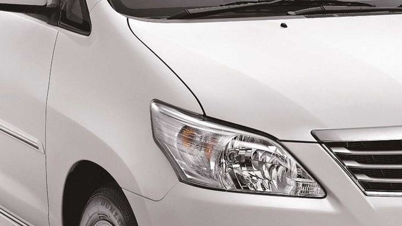 Berikut kumpulan harga dan spesifikasi Toyota Kijang Innova Reborn tahun 2024: