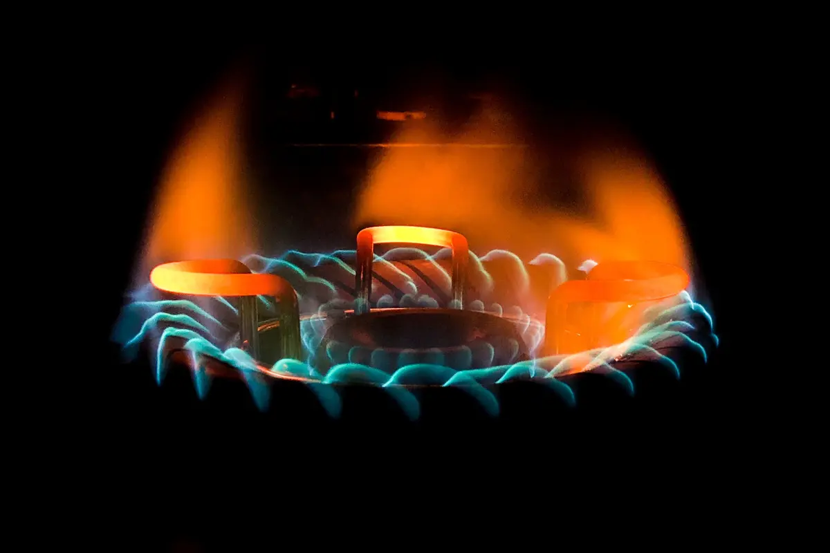 Mengapa Api Kompor Gas Berubah Merah? Begini Penjelasan dan Cara Mengatasinya