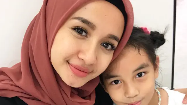 Laudya Cynthia Bella dan Engku Aleesya