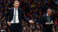 Ekspresi manajer Manchseter United, David Moyes pada pertandingan Liga Inggris antara Manchester United melawan Chelsea di Stadion Old Trafford, Manchester Selasa 27 Agustus 2013. (AFP/Andrew Yates)