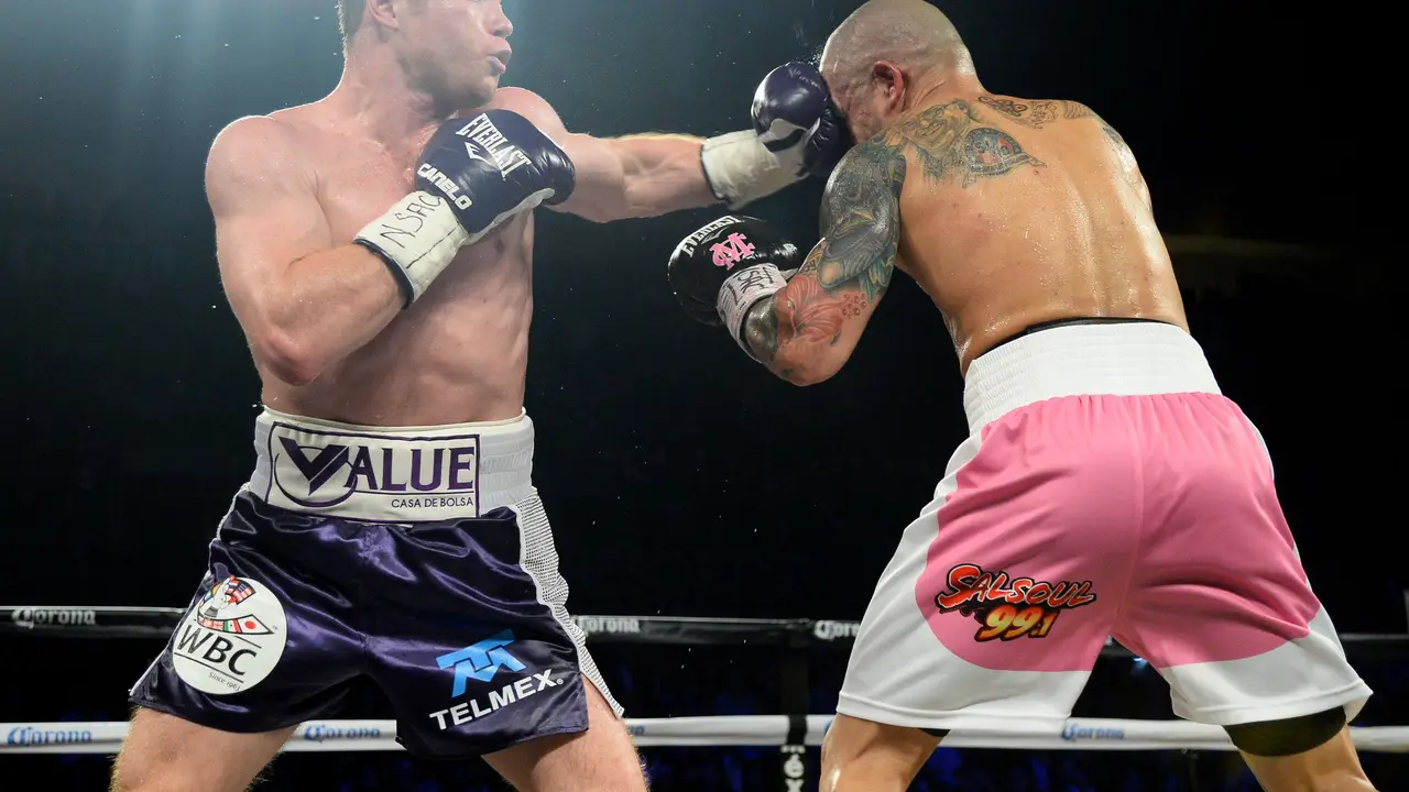 Canelo Alvarez vs Miguel Cotto