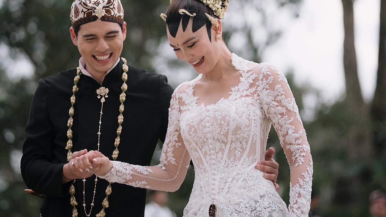 Luna Maya dan Maxime Bouttier