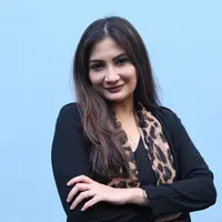 Natalie Sarah dan sederet artis ibu kota beri bantuan korban kebararan.