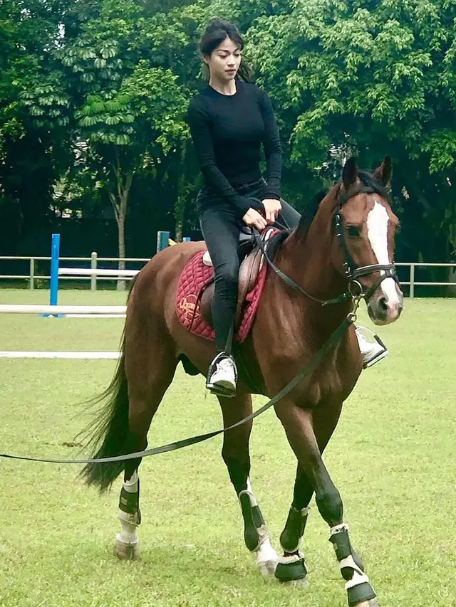 Keluar dari Girls Squad, Begini Potret Karenina Sunny Halim