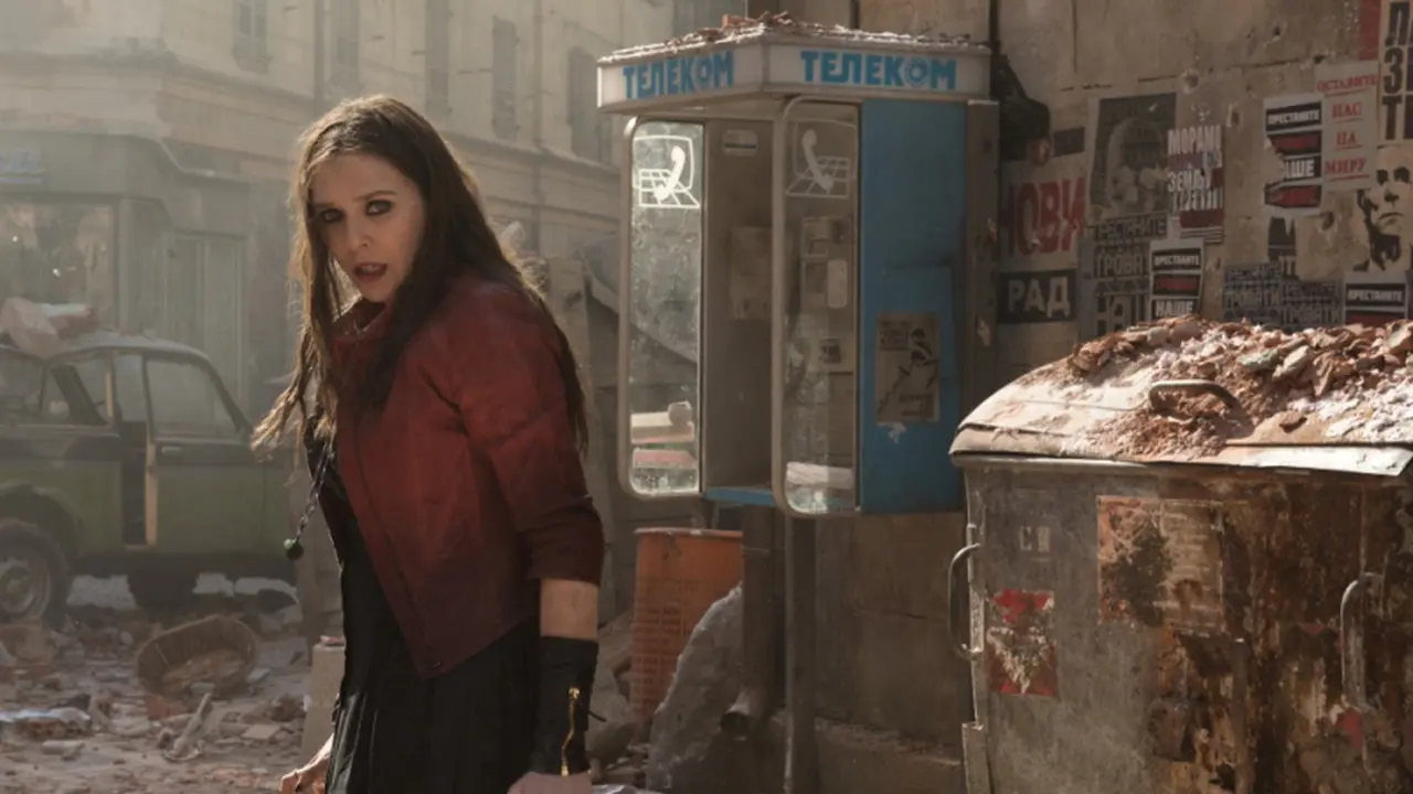 [Bintang] Elizabeth Olsen
